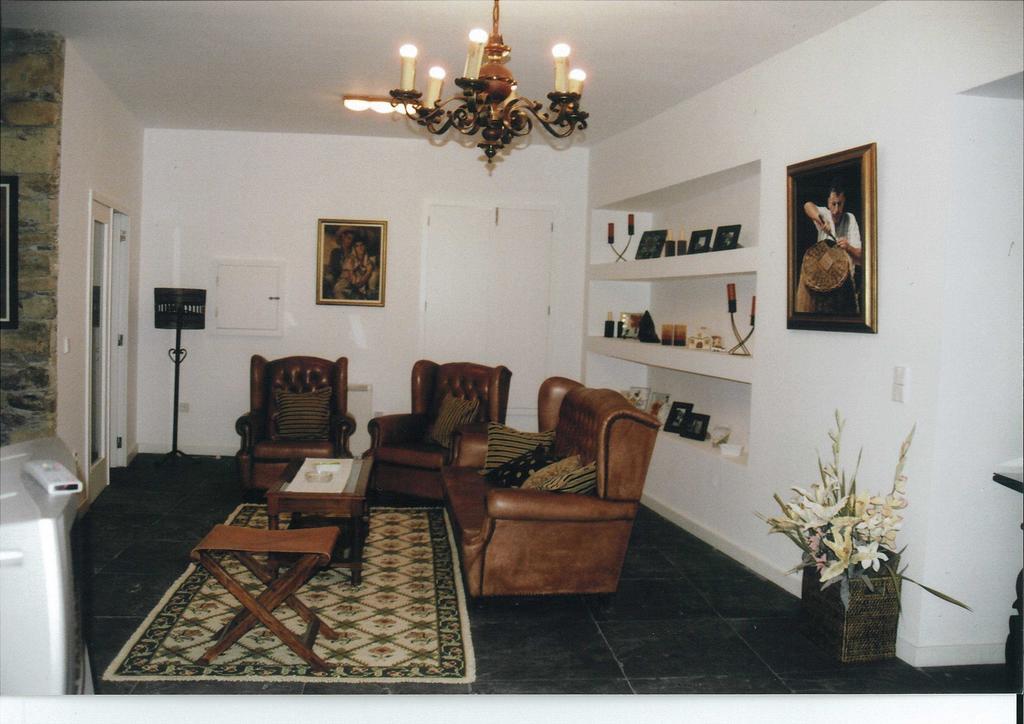 Casa Luis Gonzaga Guest House Braganca Bagian luar foto